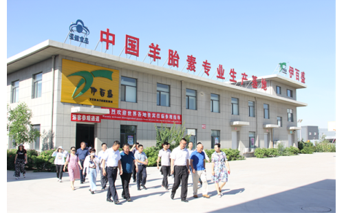 四川省瀘州市納溪區(qū)人大常委會、金鳳區(qū)人大常委會一行蒞臨公司調研指導工作